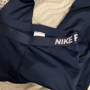 Navy Nike